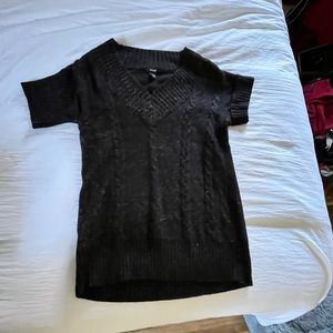 Black cable knit short sleeve sweater, long